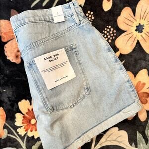 NWT Good American Good 90s Sky Blue Denim Shorts